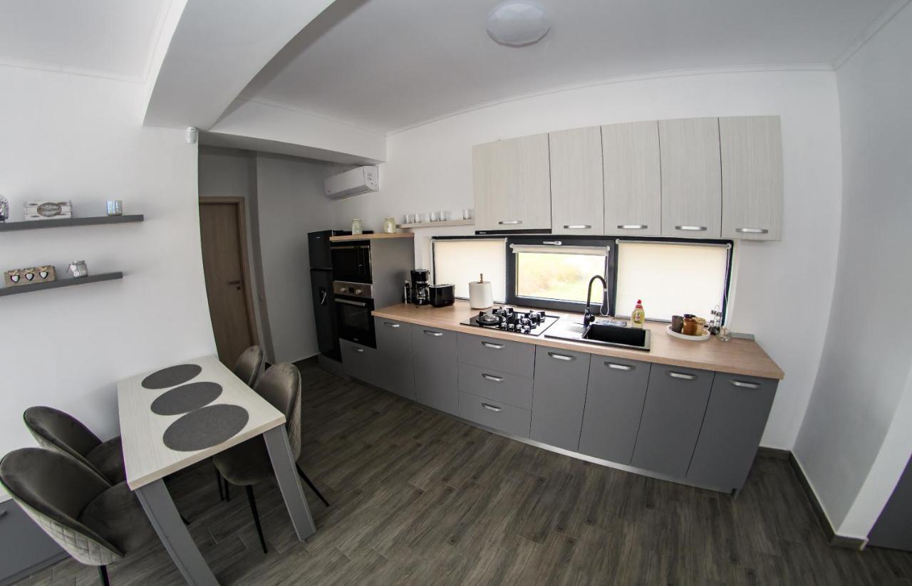 Apart Bun Oradea Exterior photo