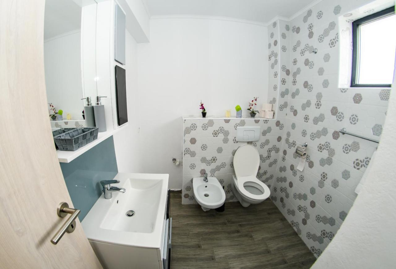 Apart Bun Oradea Exterior photo
